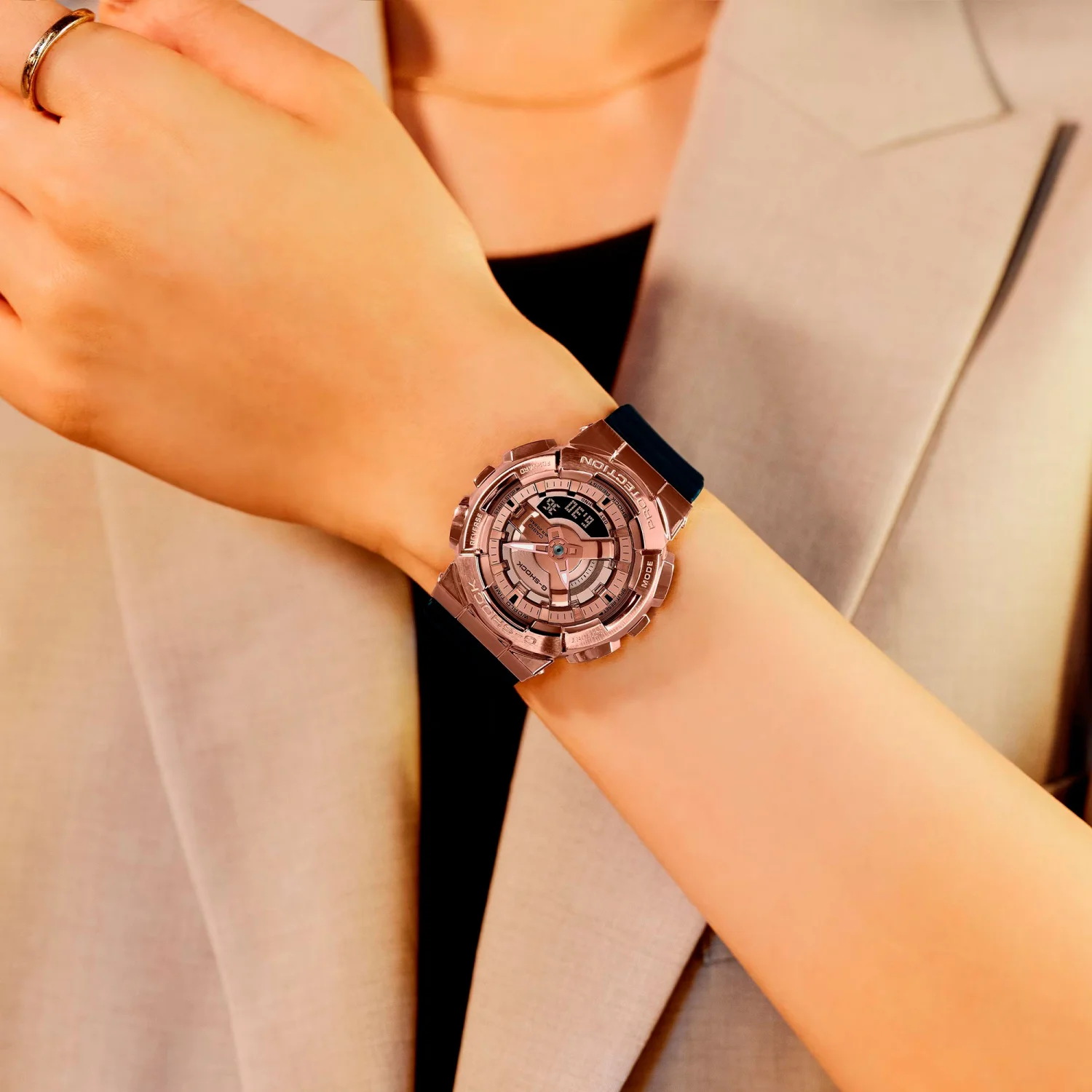 casio GM-S110PG-1A