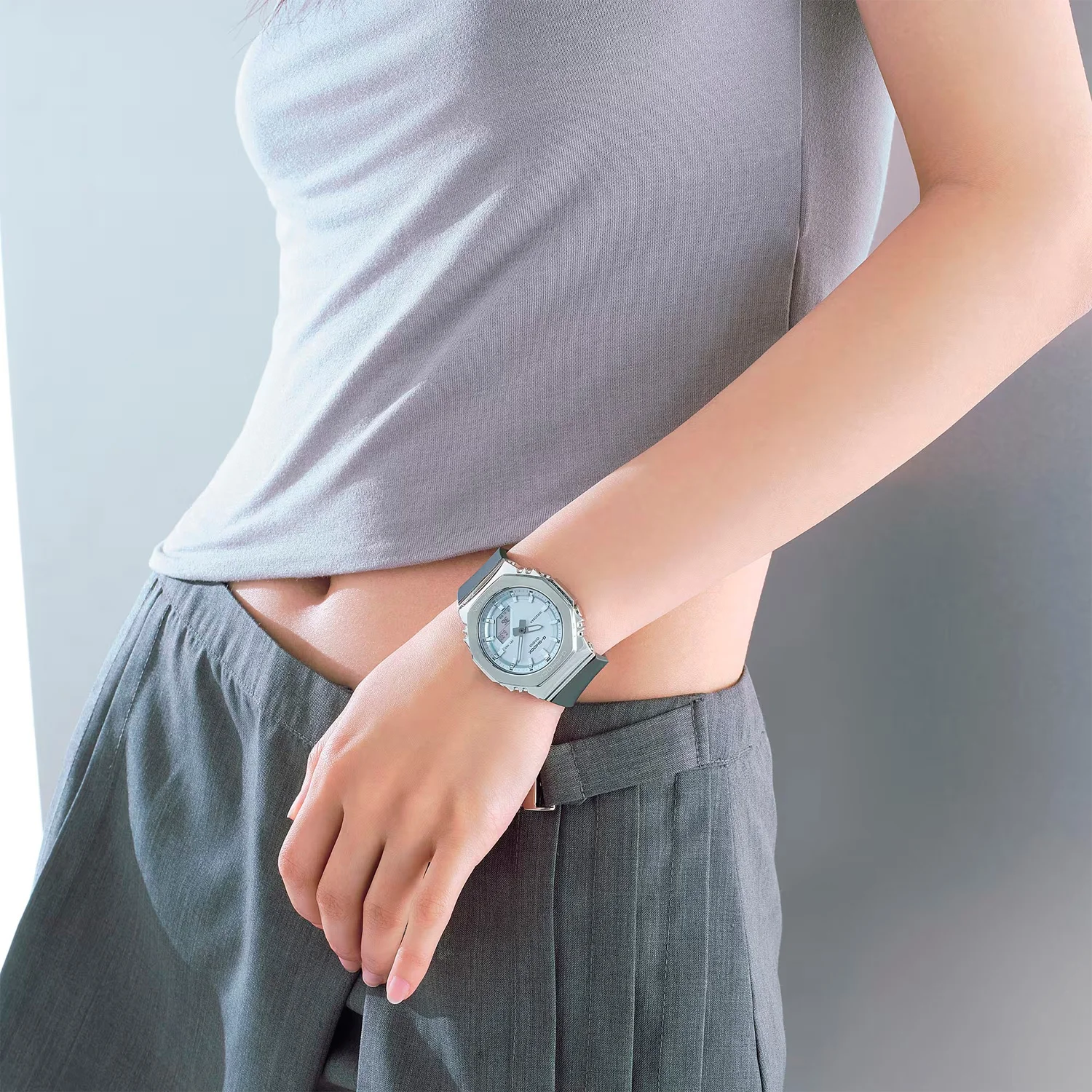 casio GM-S2110-2A
