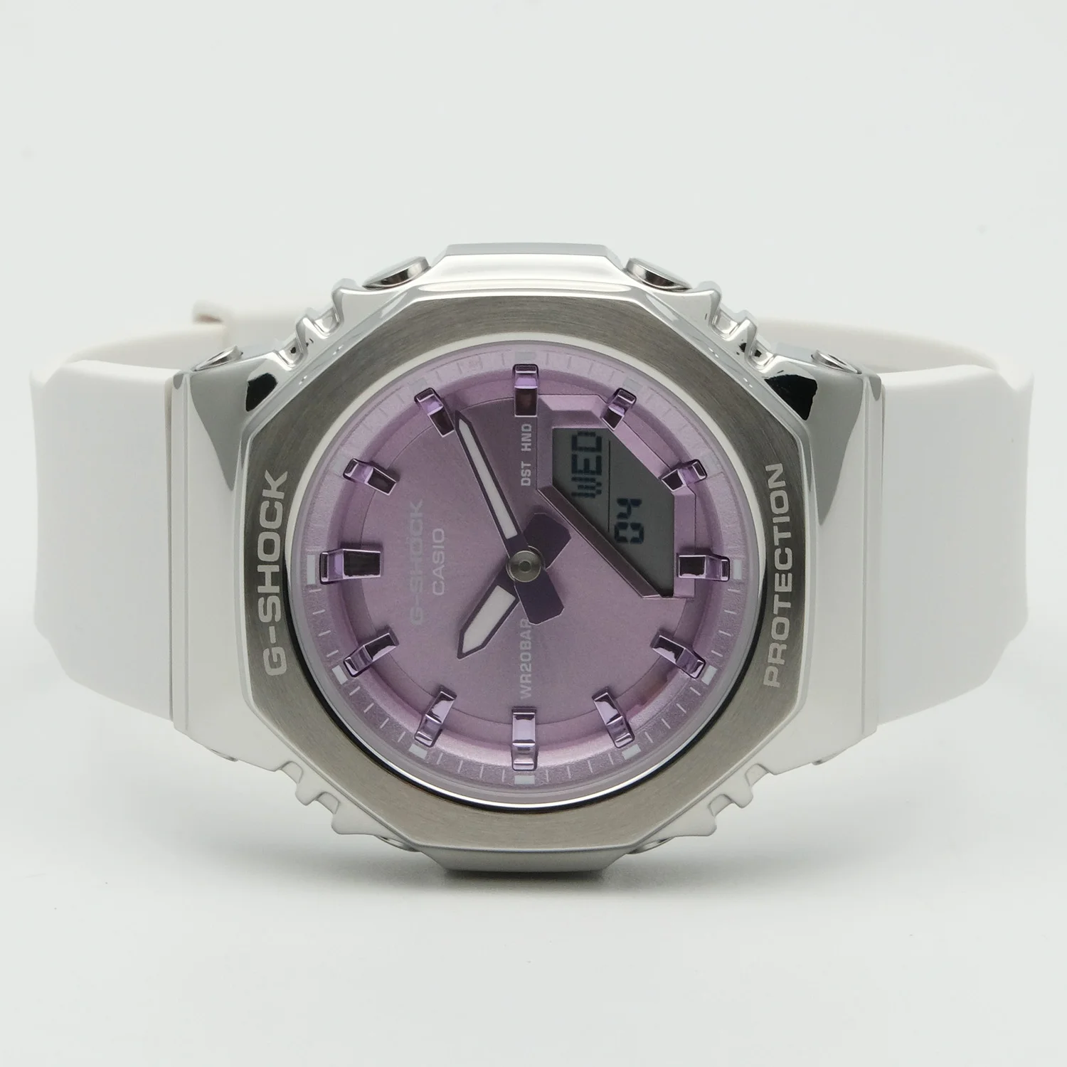 casio GM-S2110-7A6