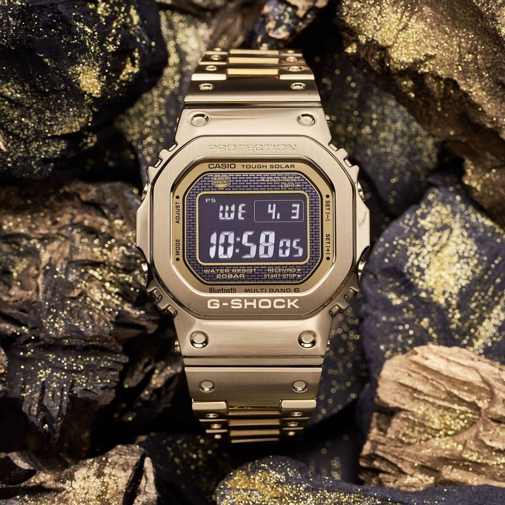 casio GMW-B5000GD-9ER