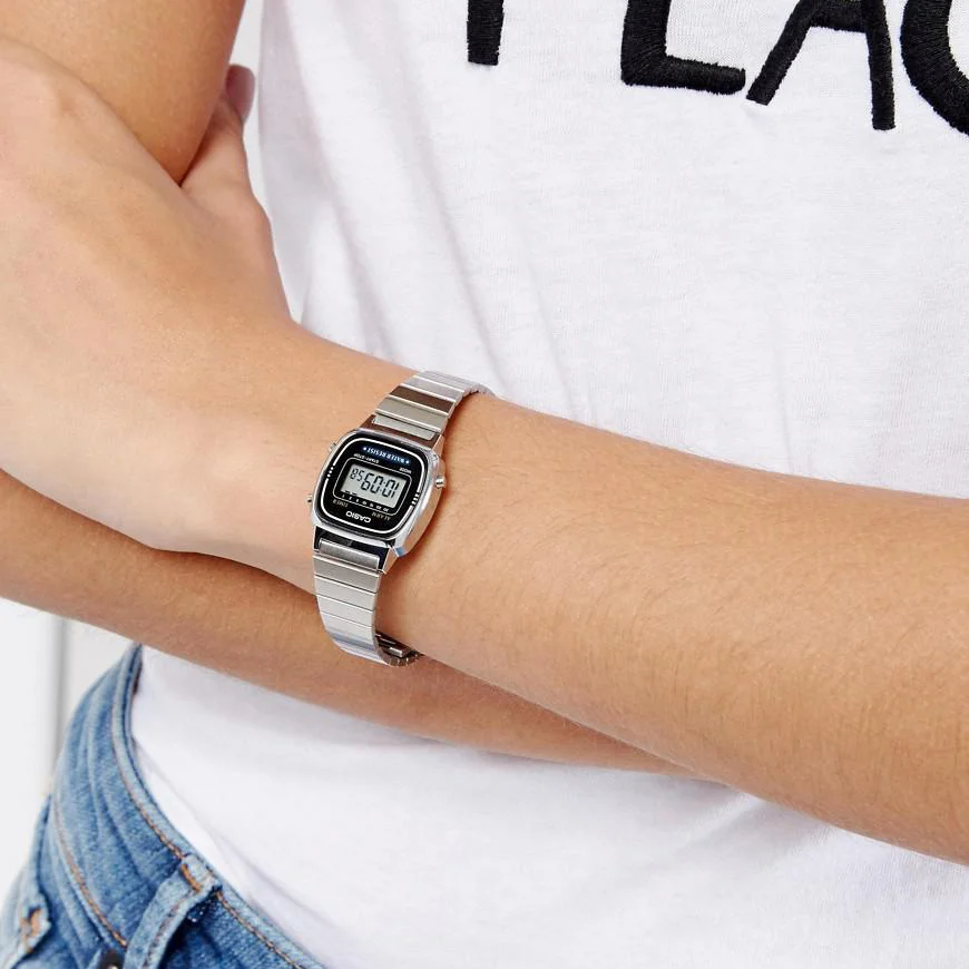 casio LA670WEA-1E