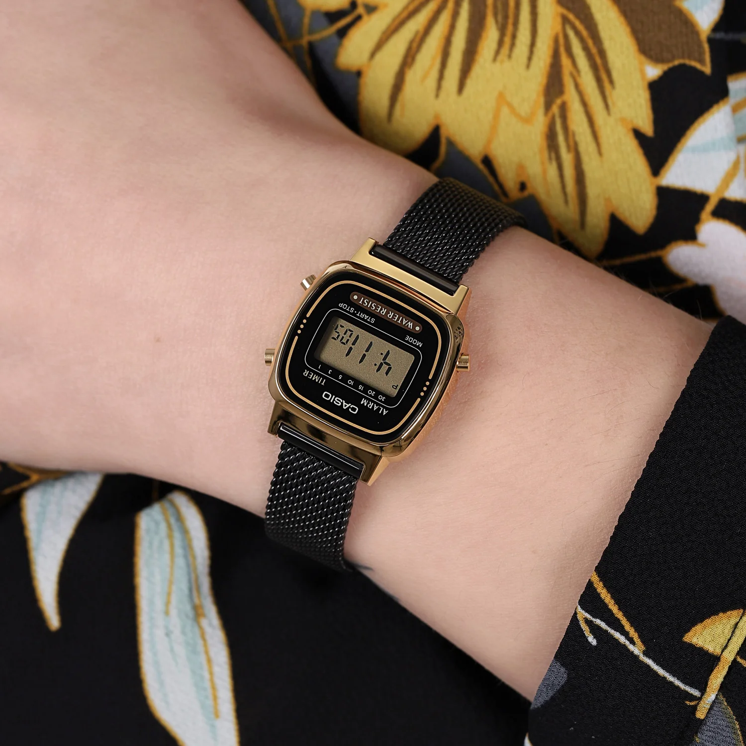 casio LA670WEMB-1E