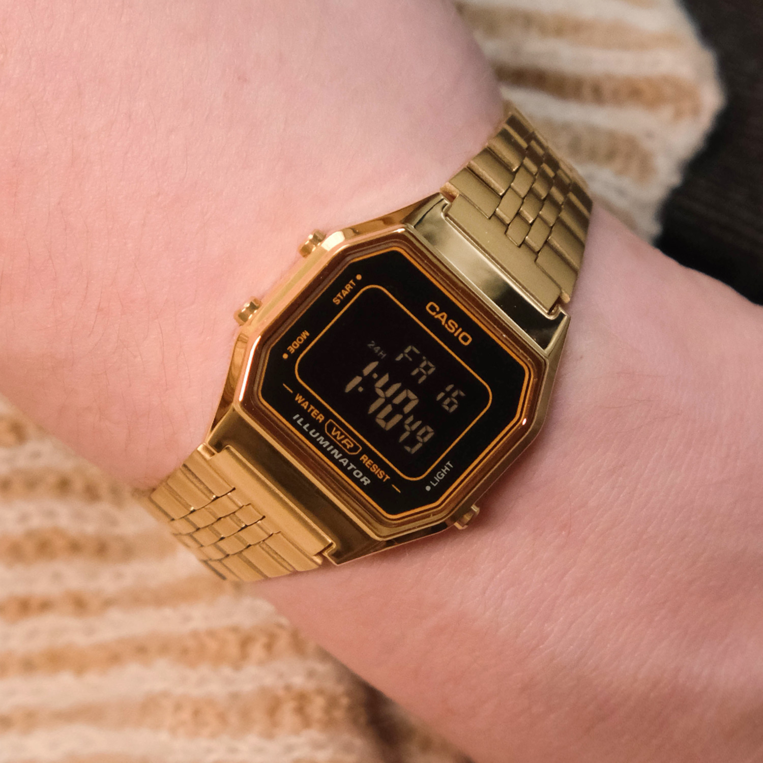 casio LA680WGA-1B