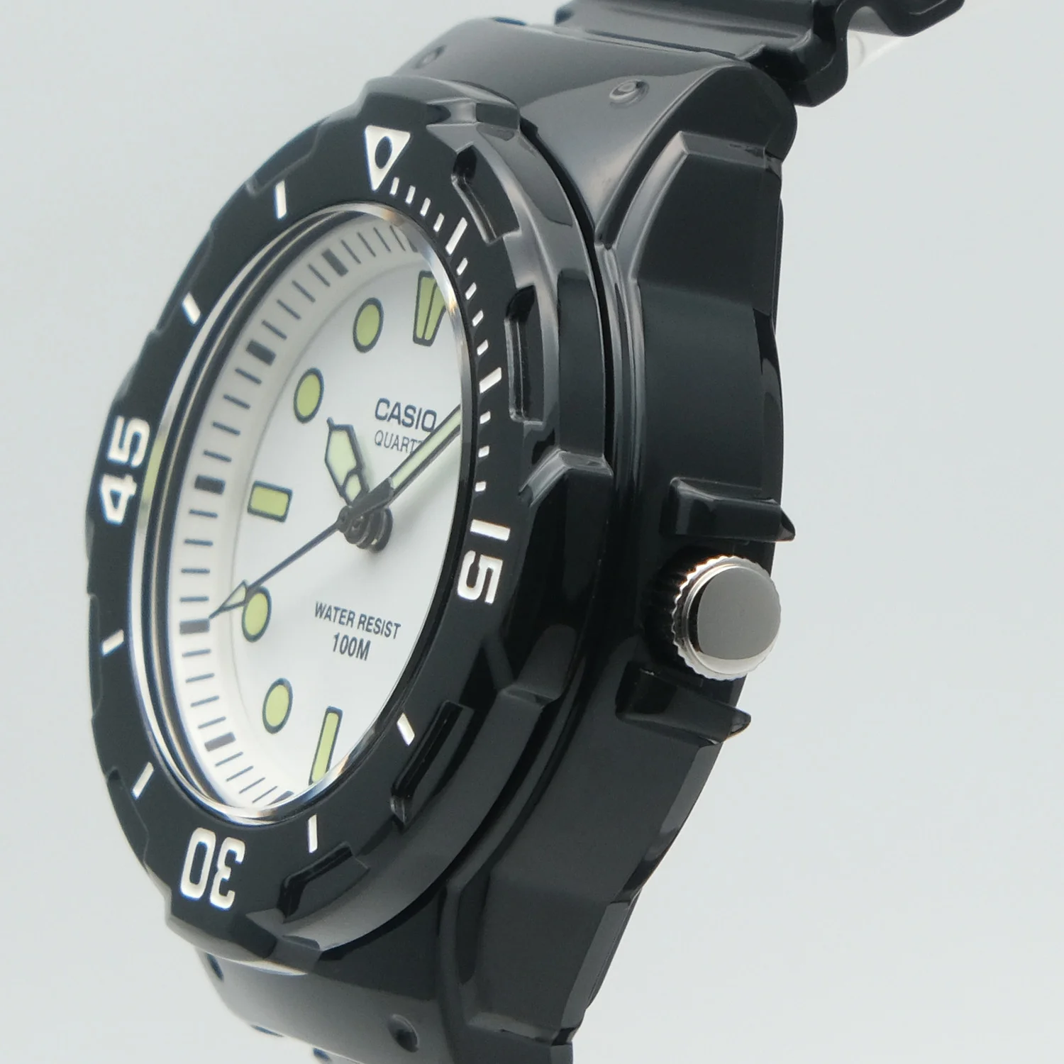 casio LRW-200H-7E1