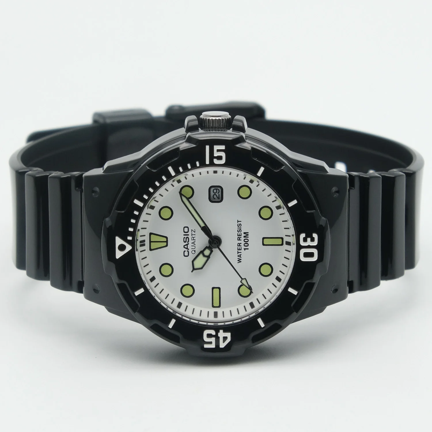 casio LRW-200H-7E1