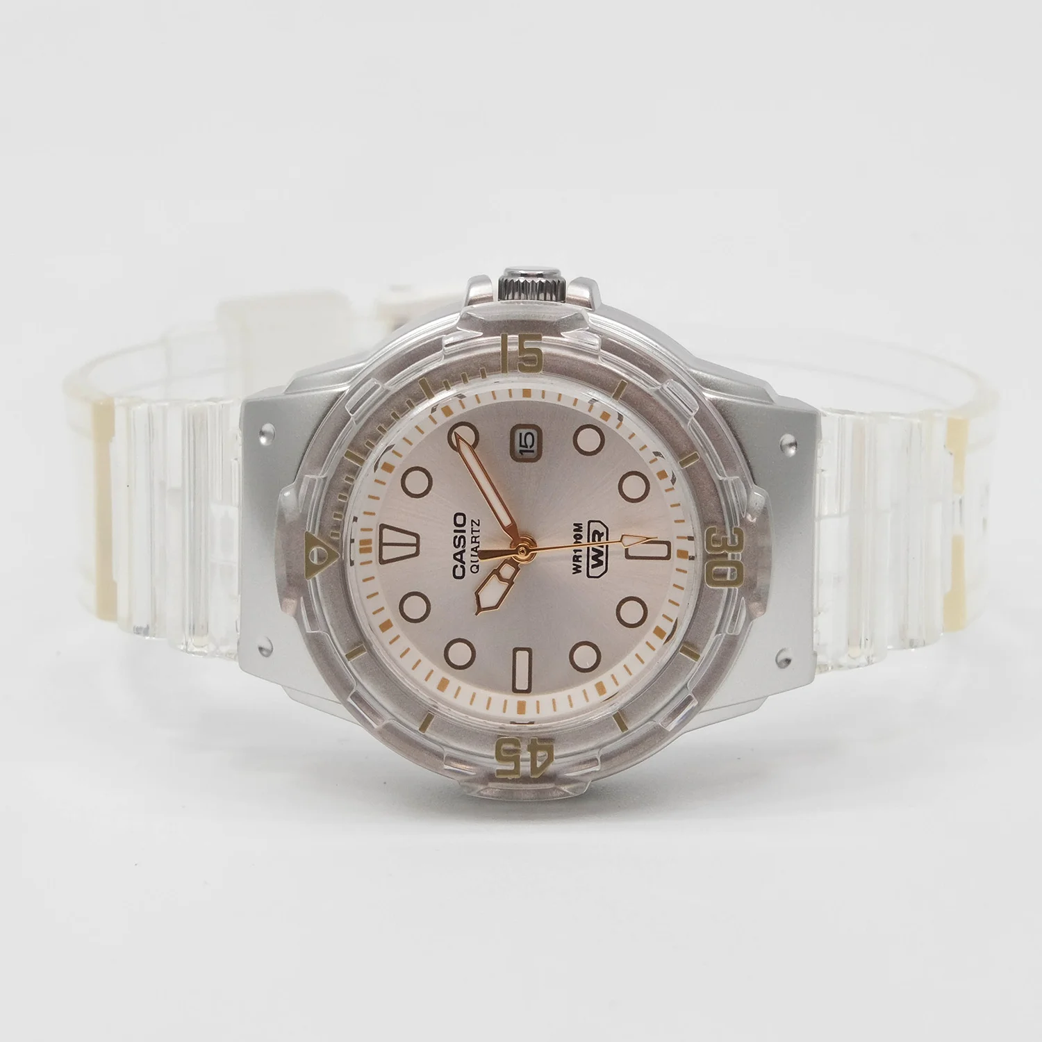 casio LRW-200HS-7E