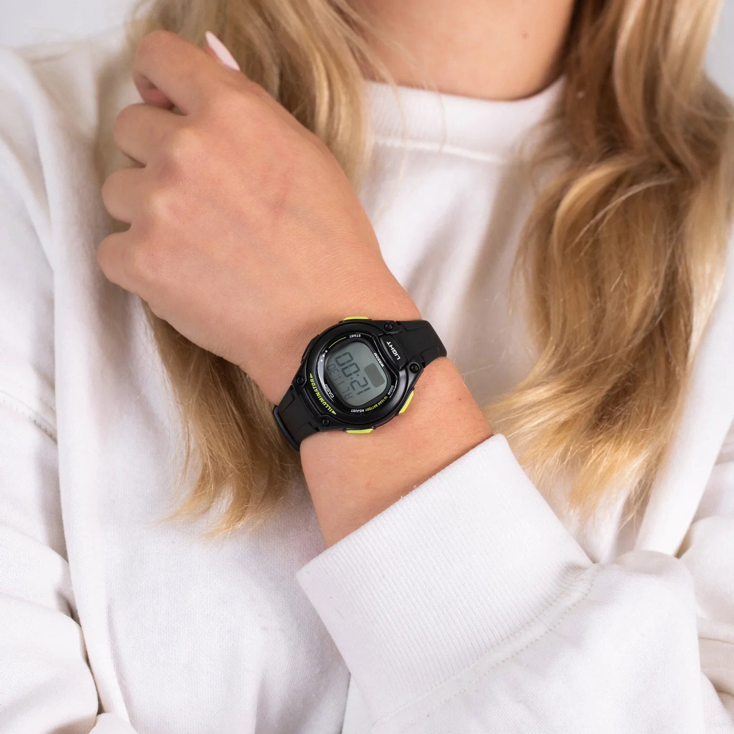 casio LW-203-1B