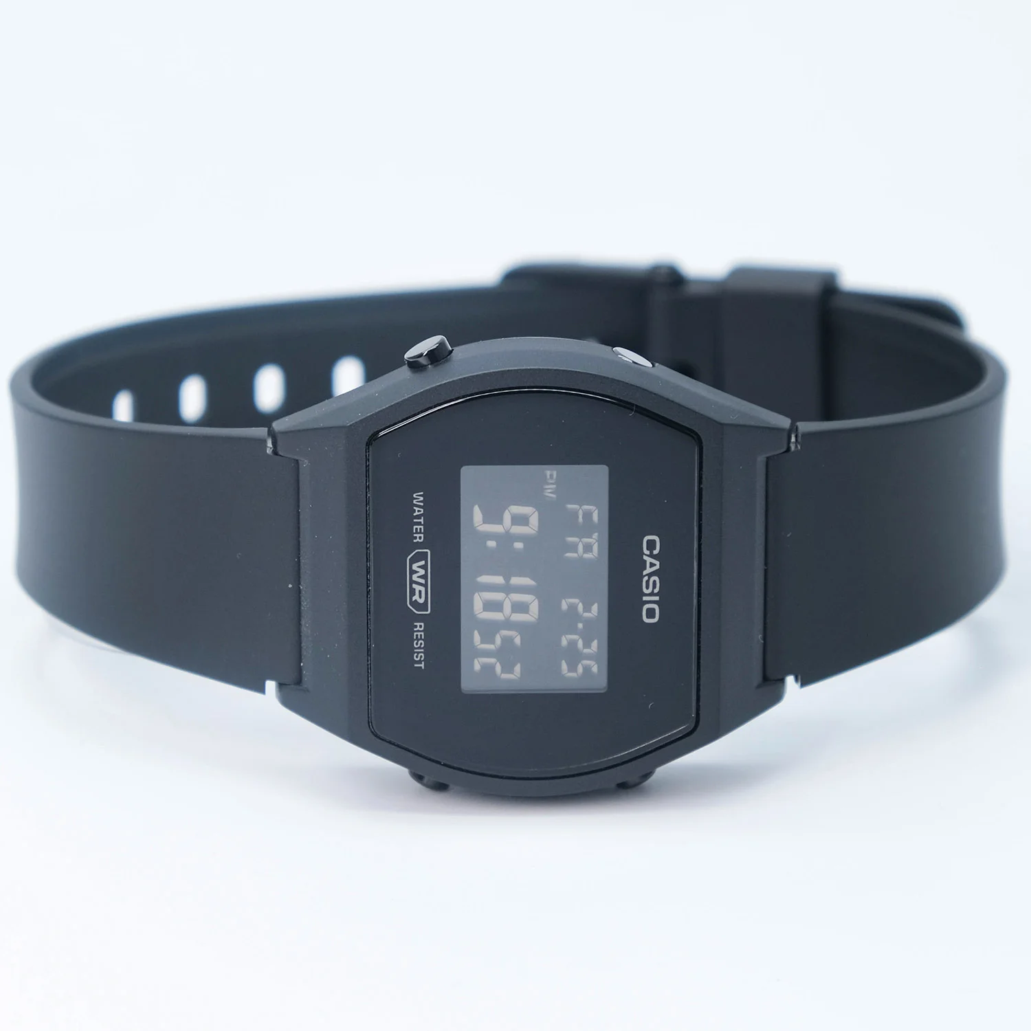 casio LW-204-1BEF