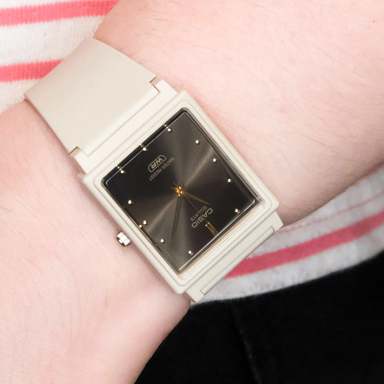 casio MQ-38UC-8AER