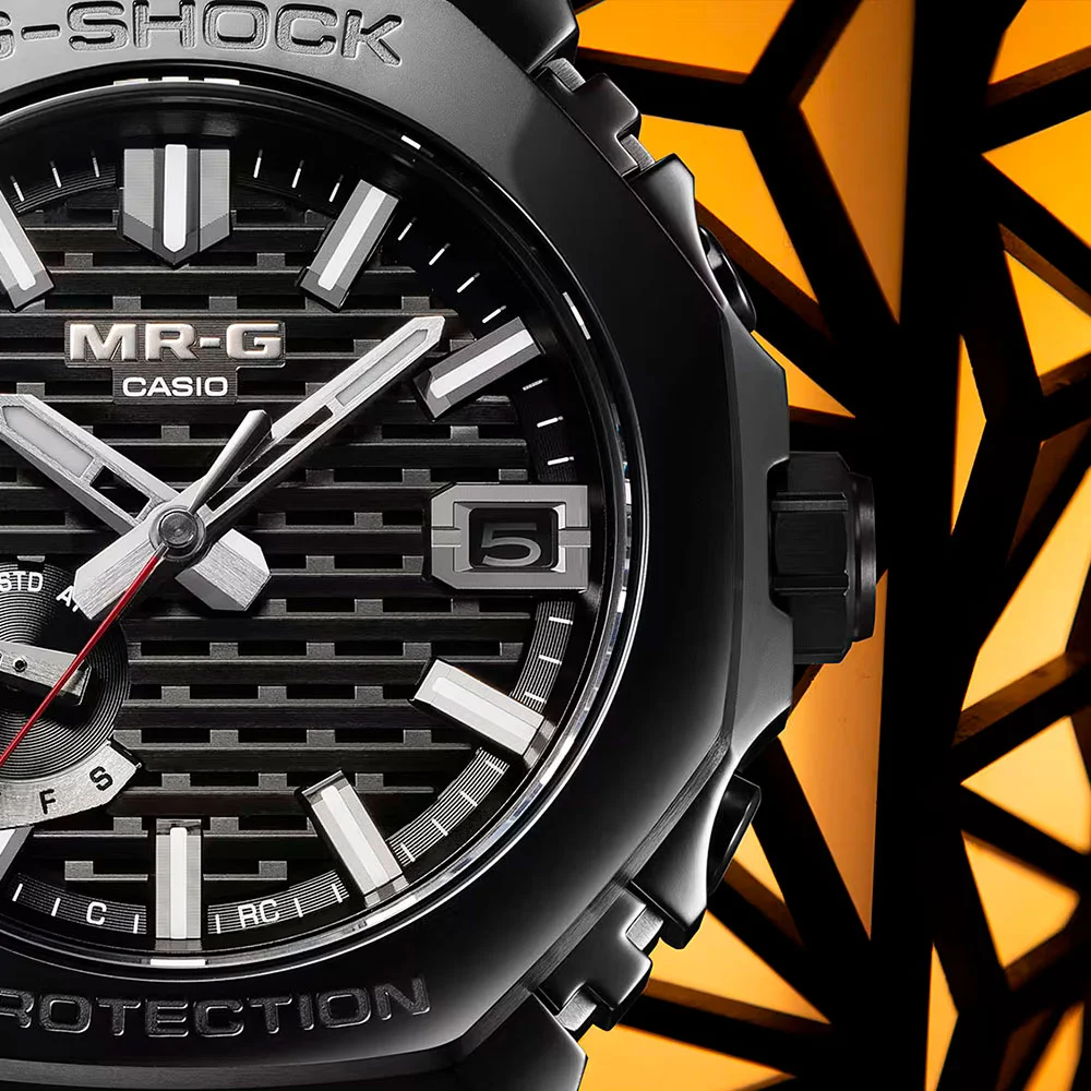 casio MRG-B2100B-1A
