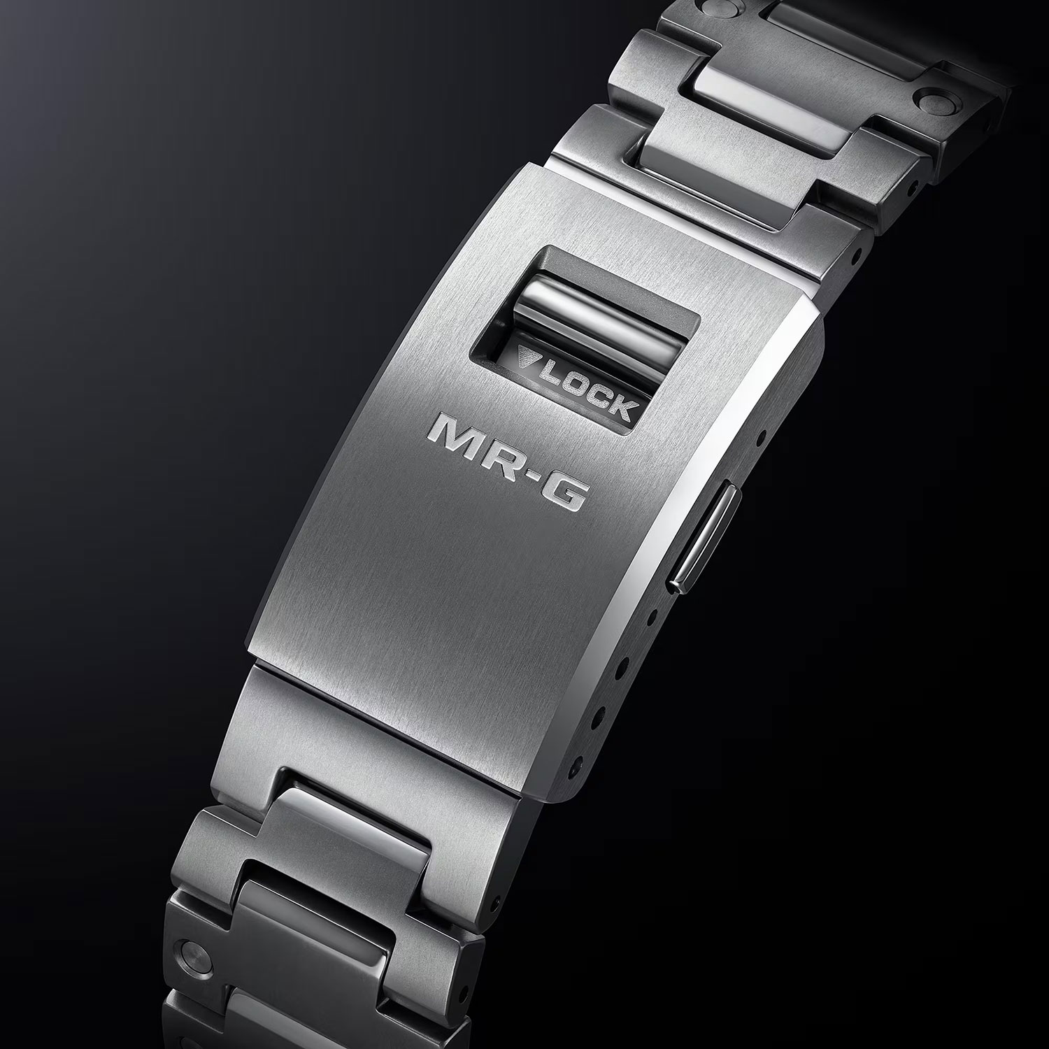 casio MRG-B2100D-2A