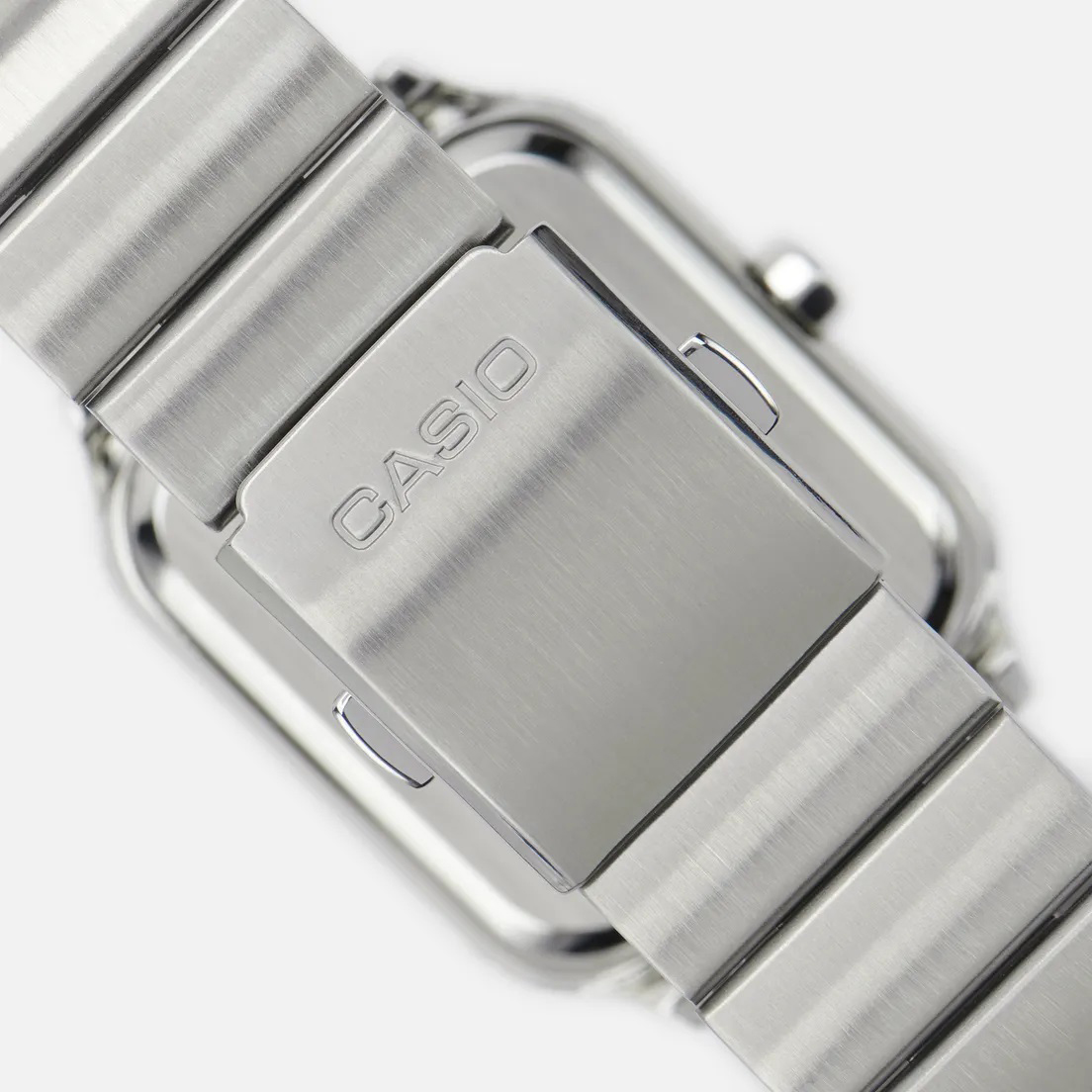 casio MTP-M305D-1A2