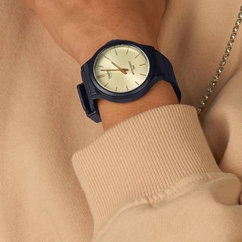 casio MW-240-7E3VEF