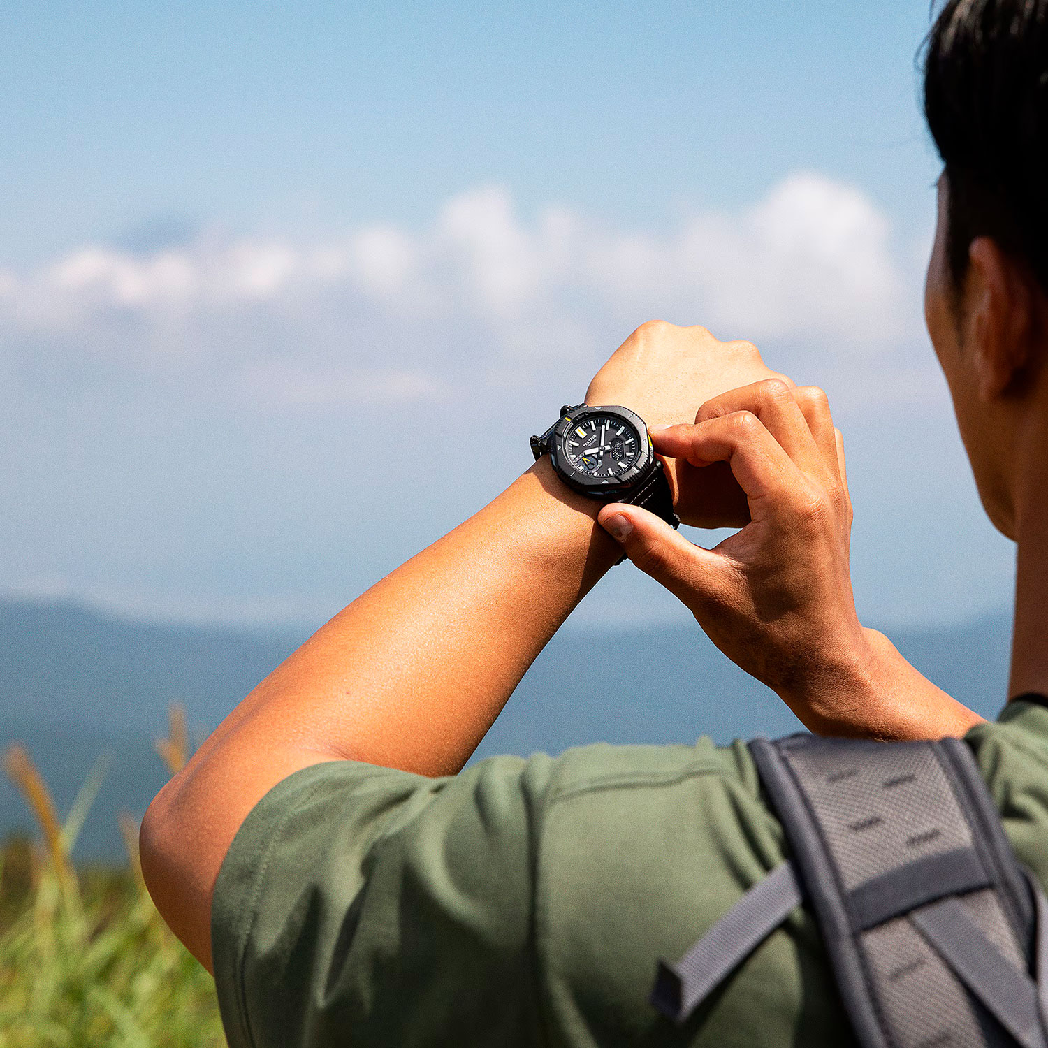 casio PRJ-B001B-1
