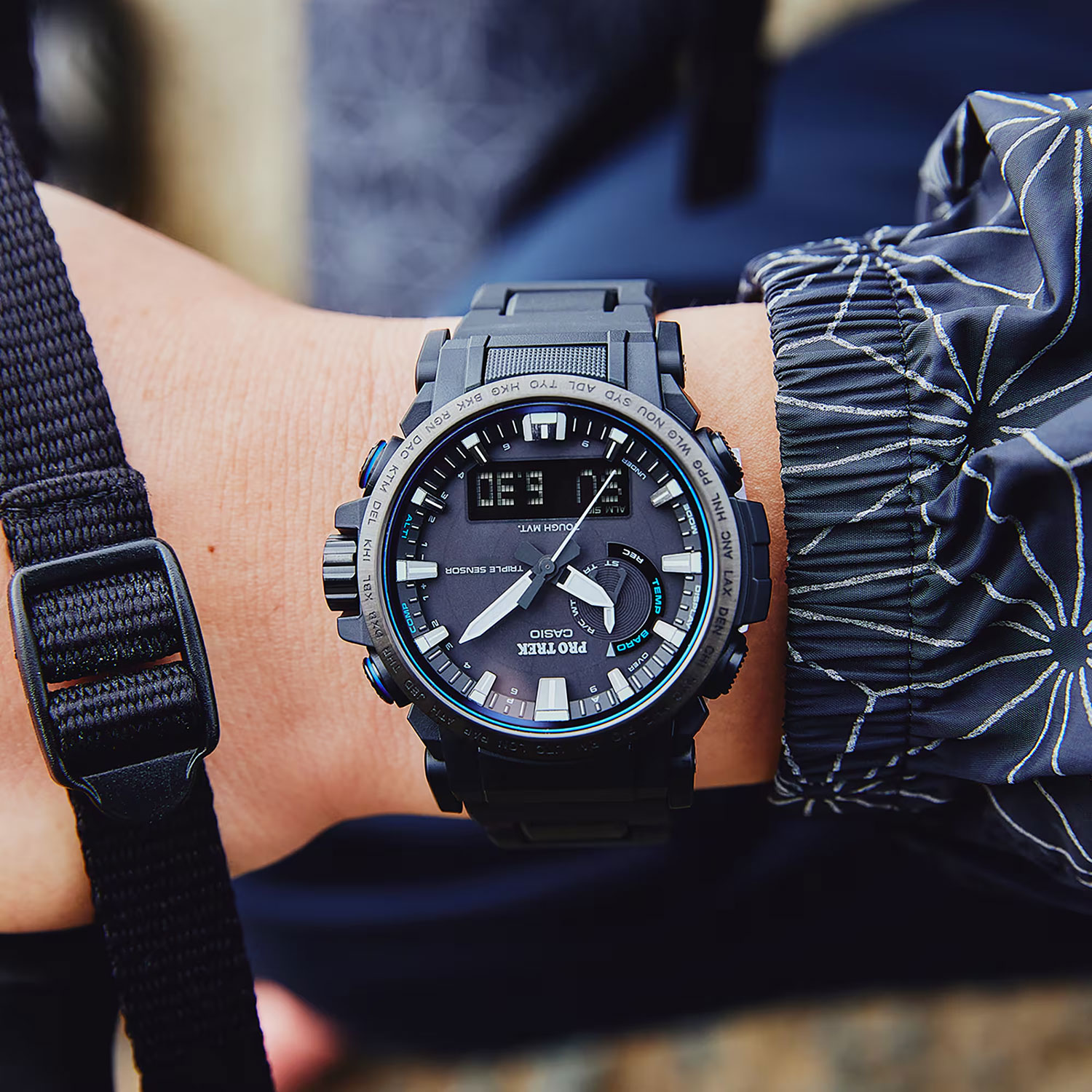 casio PRW-61FC-1