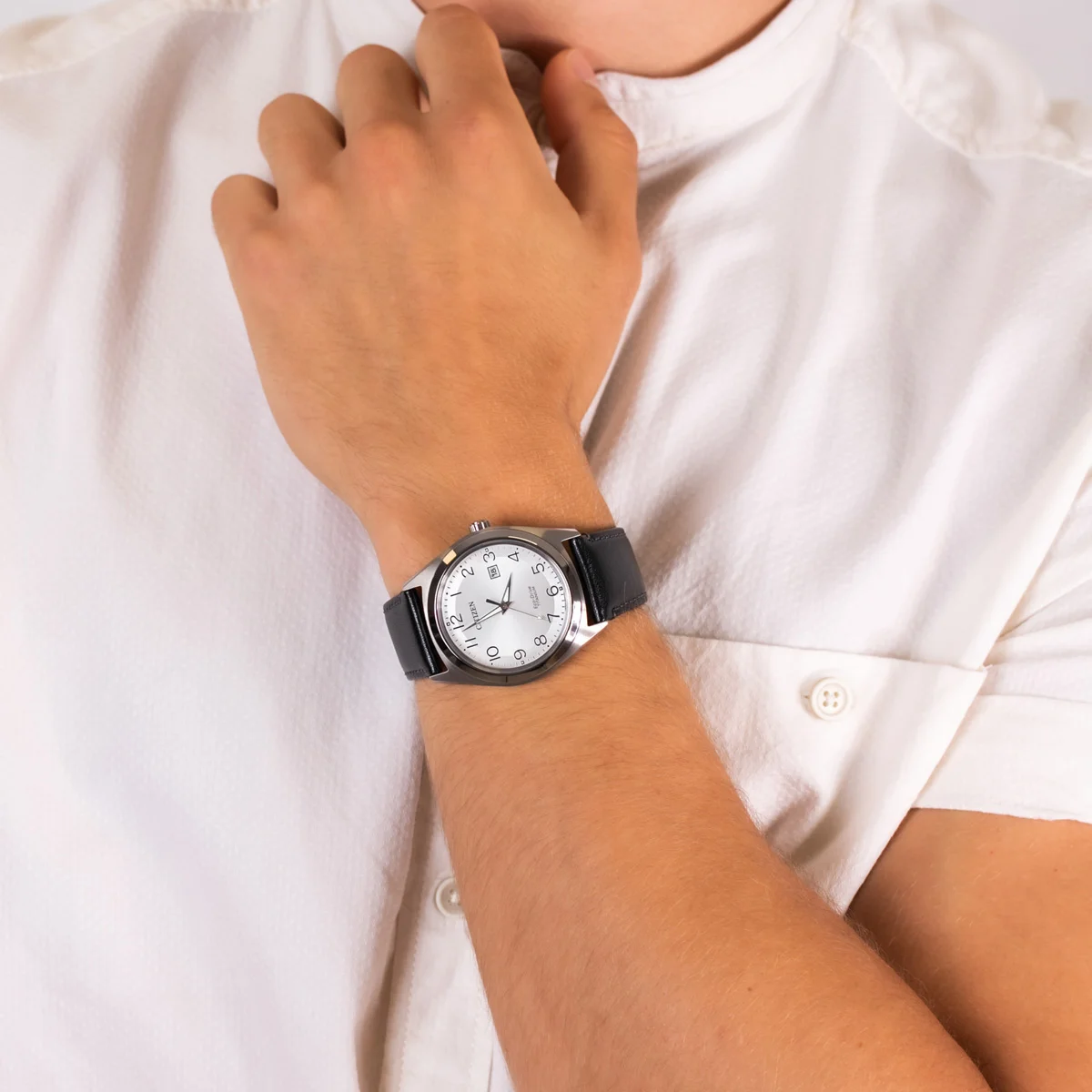 citizen AW1640-16A
