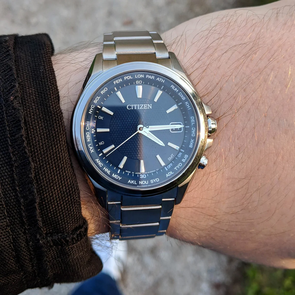 citizen CB1070-56L