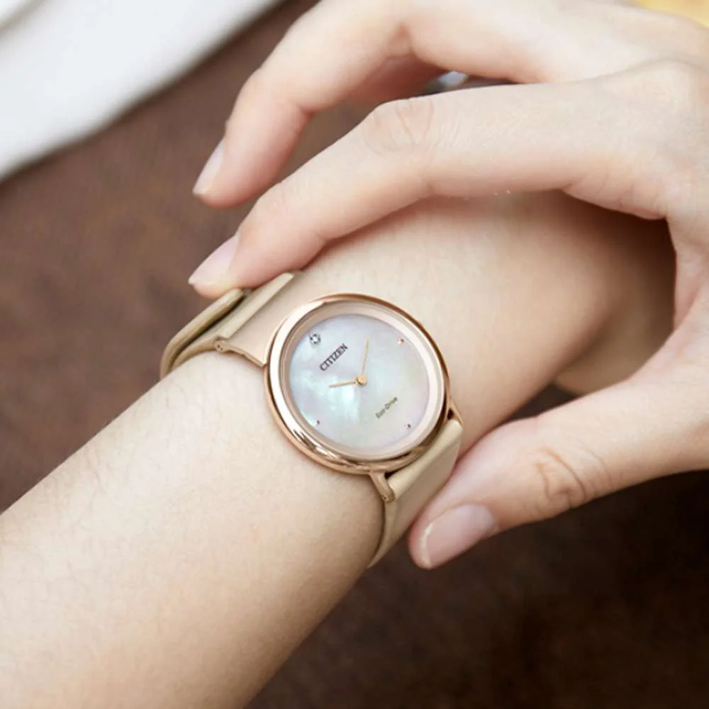 citizen EG7073-16Y
