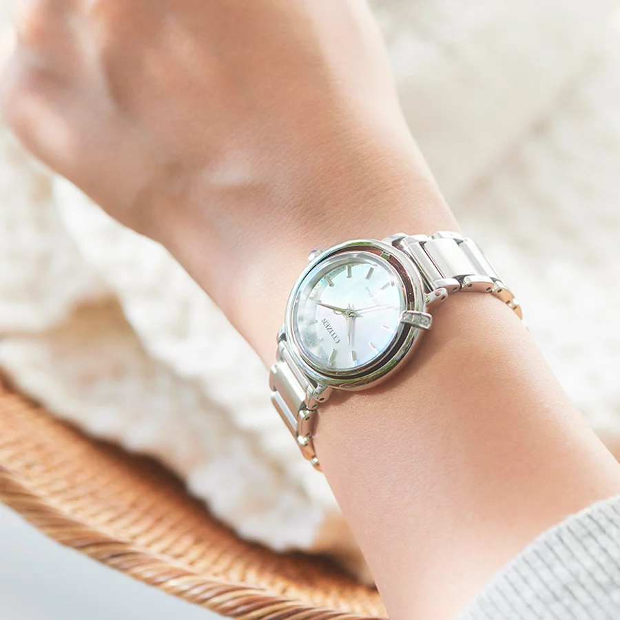 citizen EM1090-60D