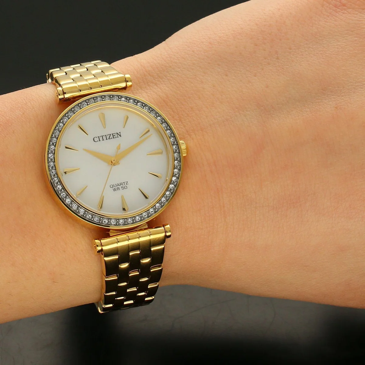 citizen ER0212-50Y