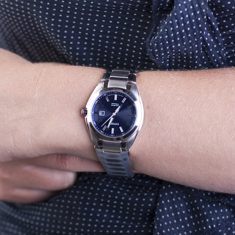 citizen EW2210-53L