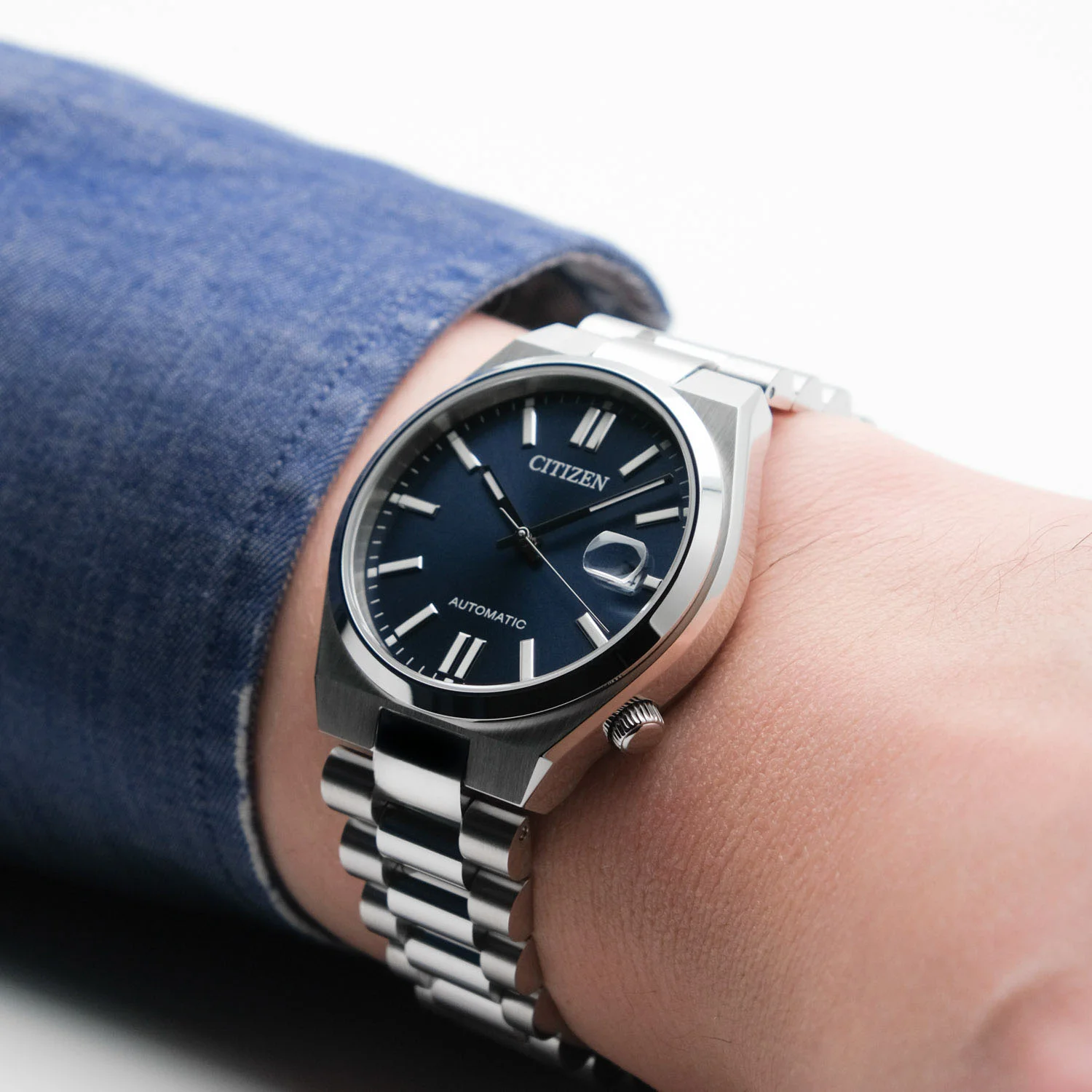 citizen NJ0200-50M