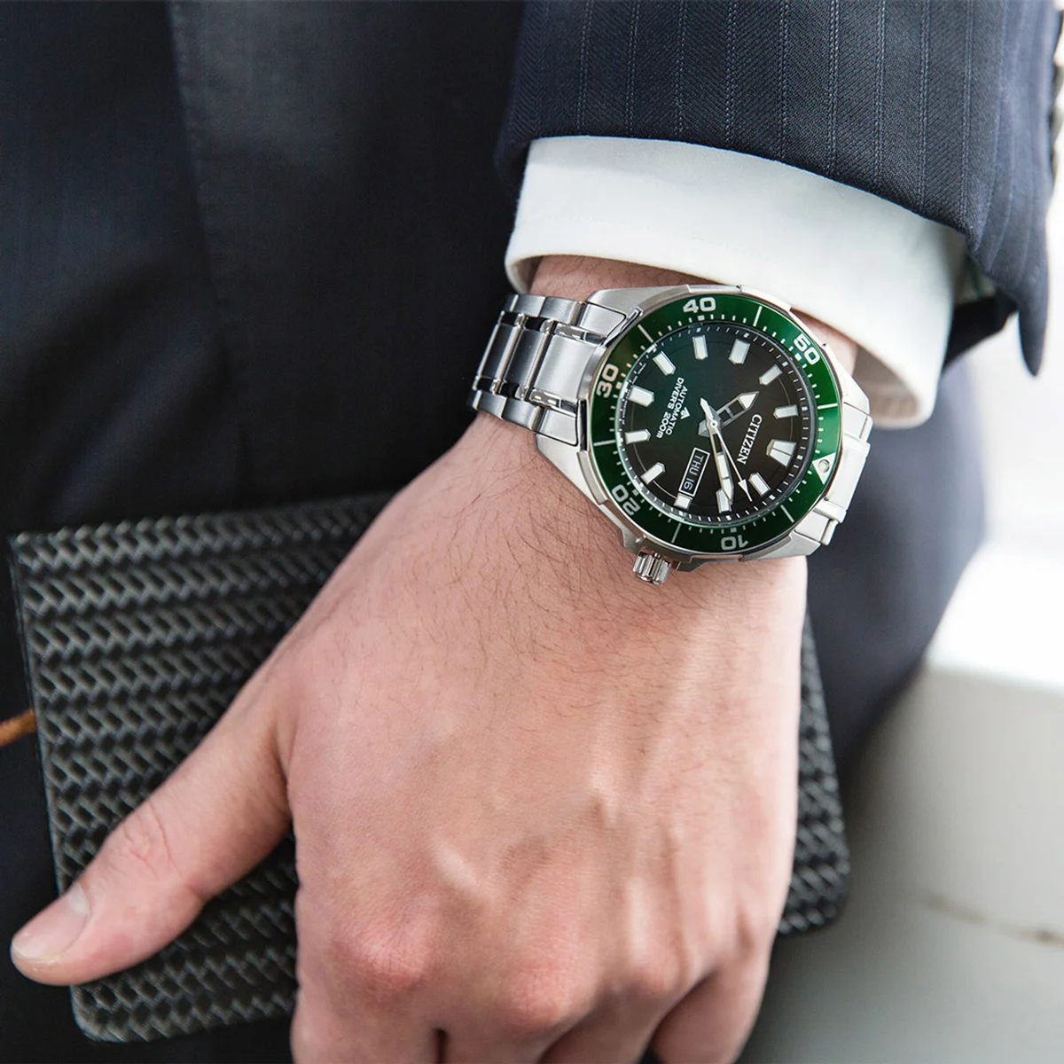 citizen NY0071-81EE
