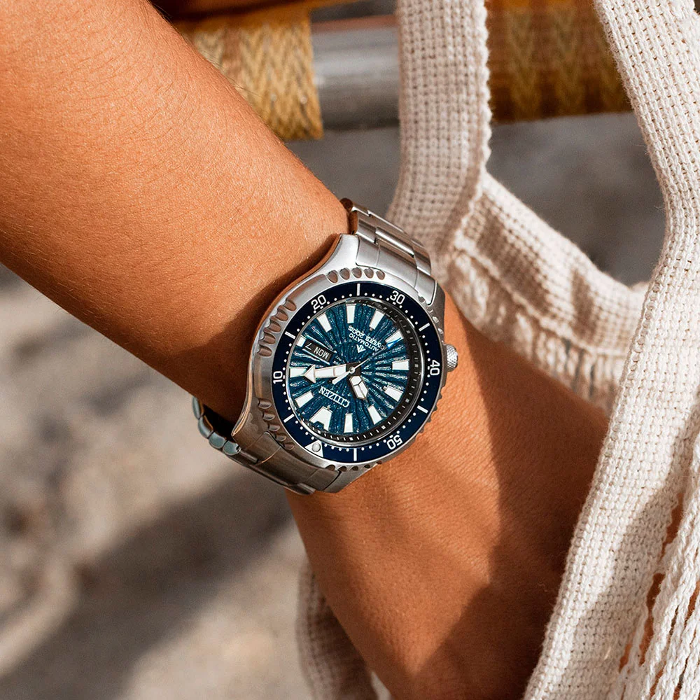 citizen NY0136-52L
