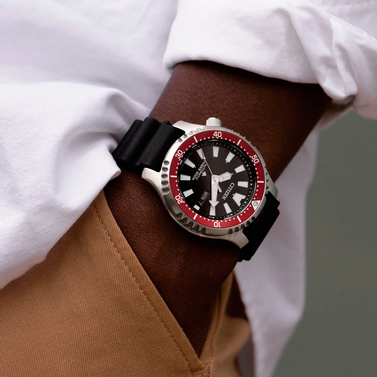 citizen NY0156-04E