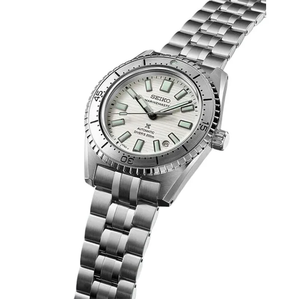seiko SJE097J1