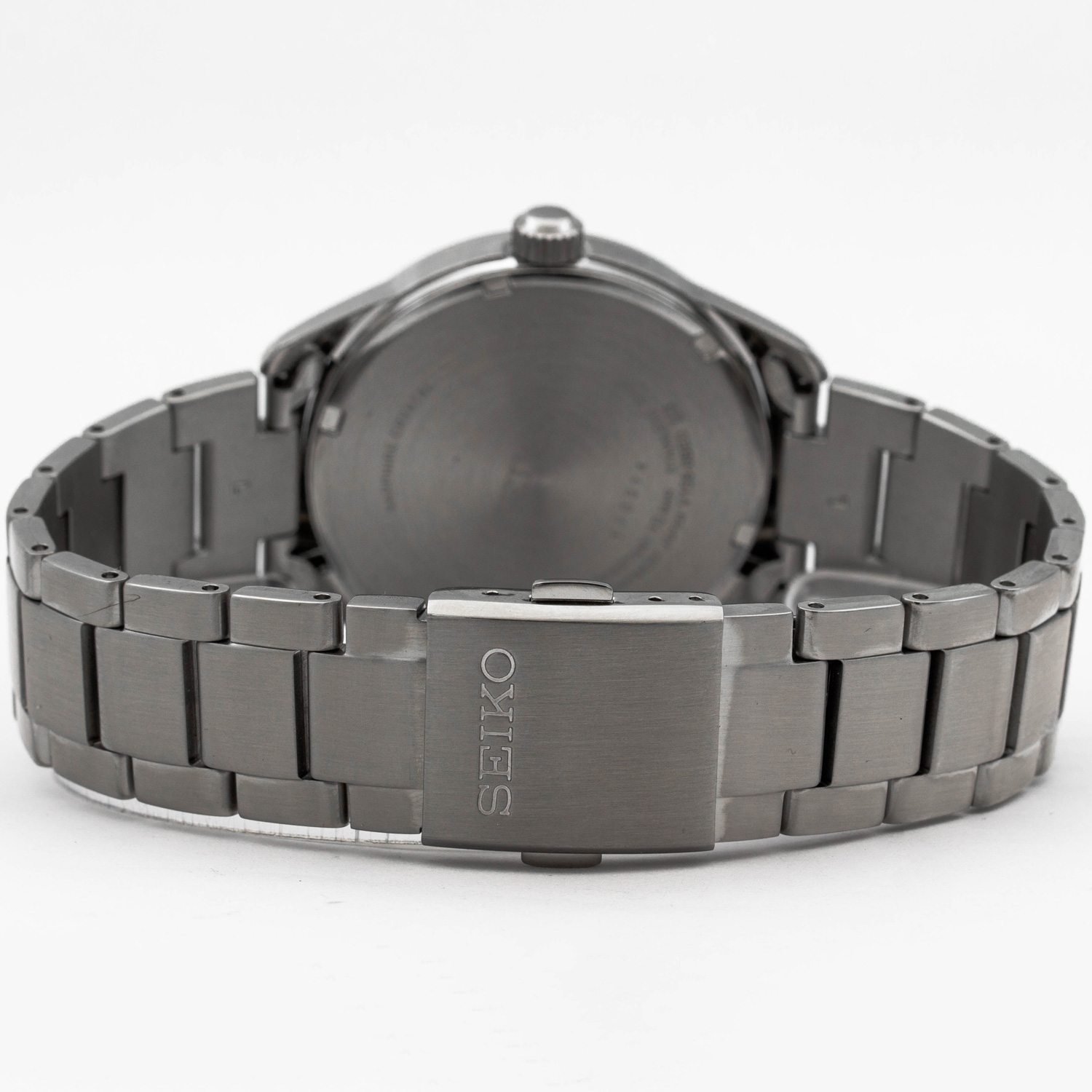 seiko SNE527P1