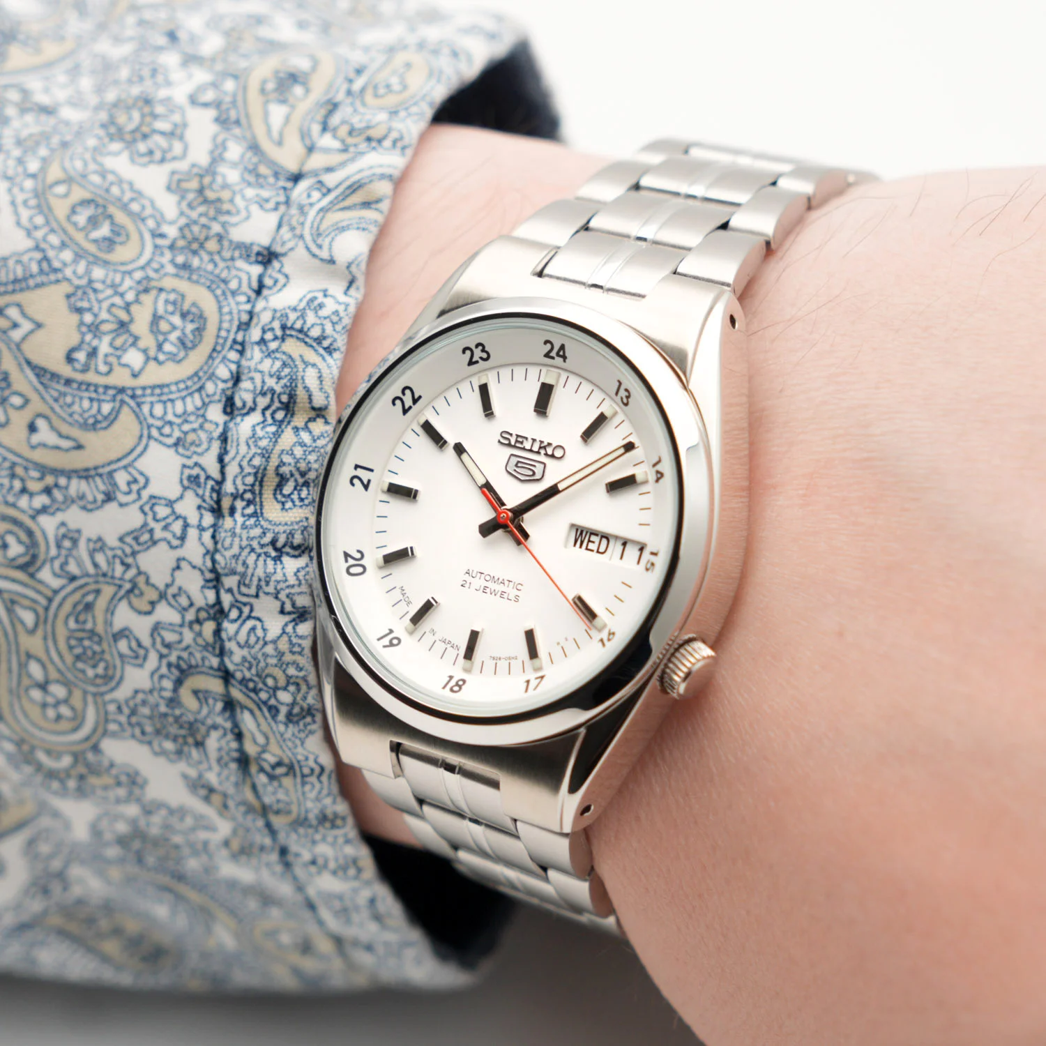 seiko SNK559J1