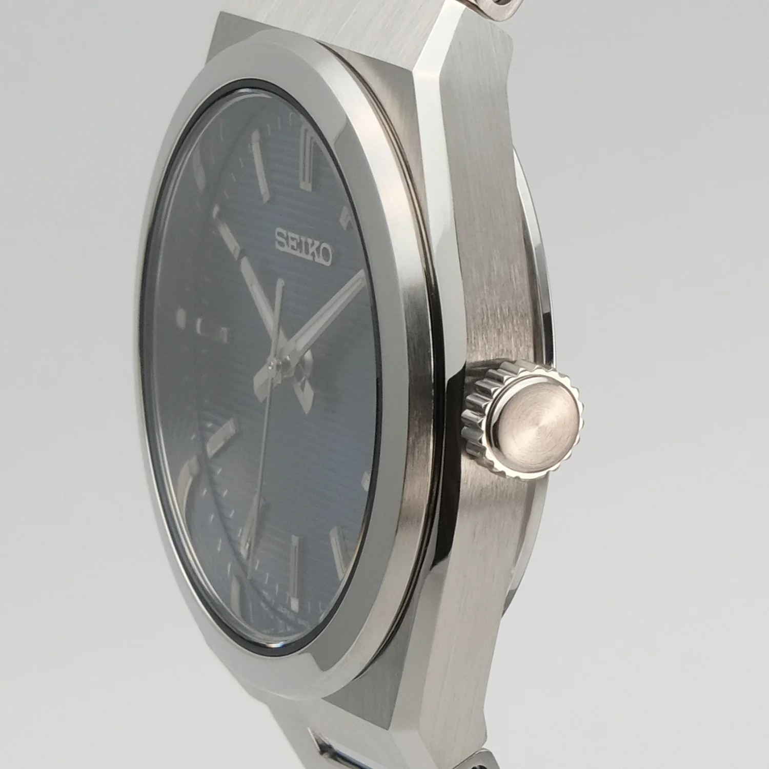 seiko SUR575P1