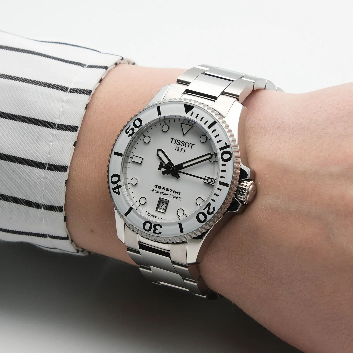 tissot T120.210.11.011.00