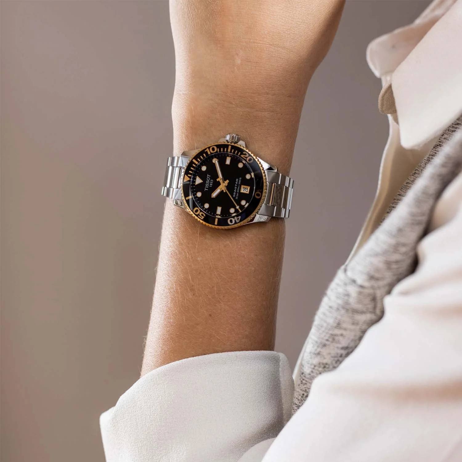 tissot T120.210.21.051.00